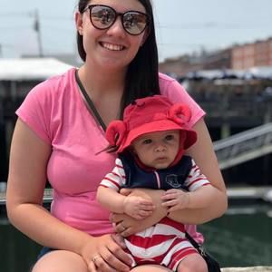 Meet your Posher, Danielle